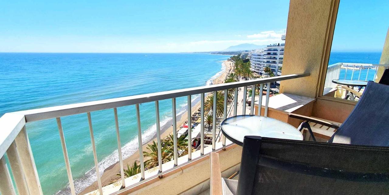 Diana 808 South-Facing Beachfront Studio With Amazing Sea Views Apartman Marbella Kültér fotó